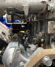 Load image into Gallery viewer, MKIV Supra 2JZ-GTE Intake Manifold Flex Fuel Bracket