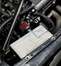 Load image into Gallery viewer, Toyota MR2 Spyder MR-S Oil Catch Can